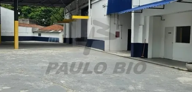 Galpão / Depósito / Armazém para alugar, 1000m² no Presidente Altino, Osasco