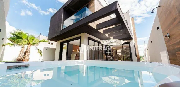 Casa de Condomínio com 3 Quartos à venda, 290m² no Tanguá, Almirante Tamandaré