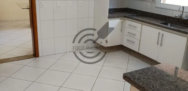 Sobrado com 3 Quartos para alugar, 200m² no Itapeva, Votorantim