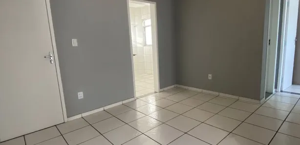 Apartamento com 2 Quartos para alugar, 75m² no Niterói, Volta Redonda
