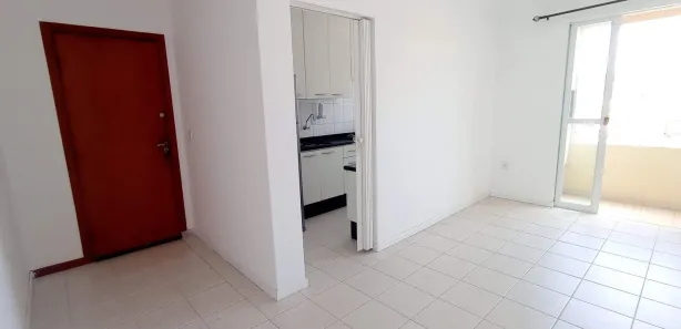 Apartamento com 2 Quartos à venda, 63m² no Barreiros, São José