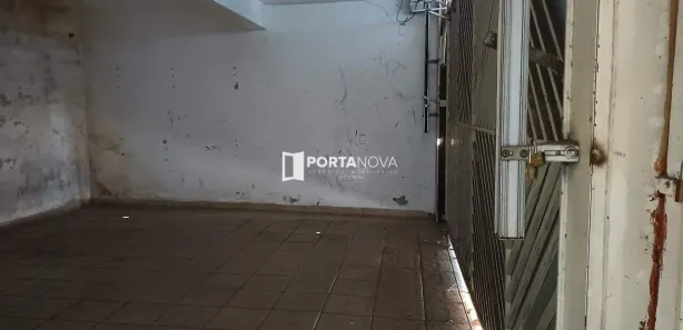 Casa Comercial para alugar, 231m² no Tingidor, Embu das Artes