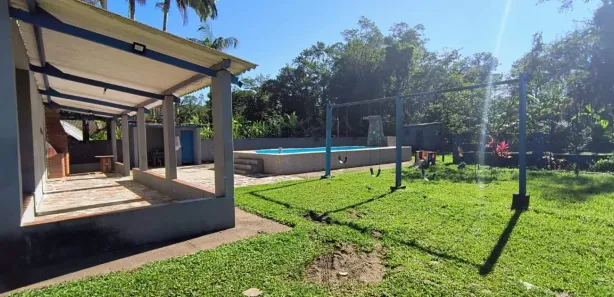 Fazenda / Sítio / Chácara com 3 Quartos à venda, 1232m² no Jardim Aguapeu, Itanhaém