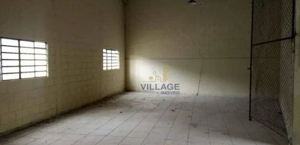 Galpão / Depósito / Armazém para alugar, 600m² no Laranjeiras, Caieiras