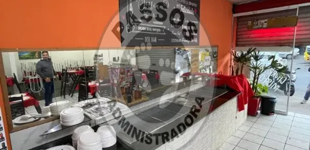 Loja / Salão / Ponto Comercial à venda, 100m² no Várzea, Teresópolis