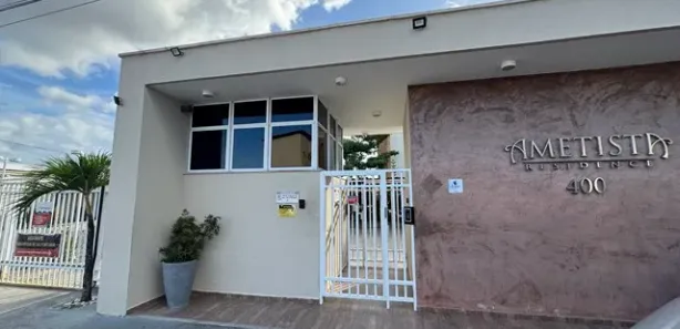 Apartamento com 2 Quartos para alugar, 51m² no Curicaca, Caucaia