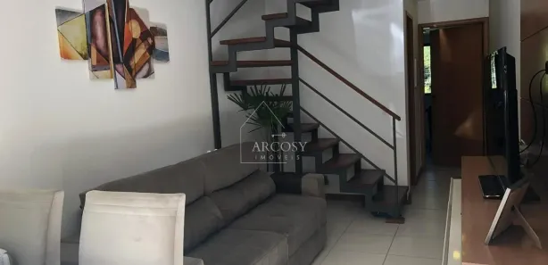 Apartamento com 2 Quartos à venda, 65m² no Samambaia, Petrópolis