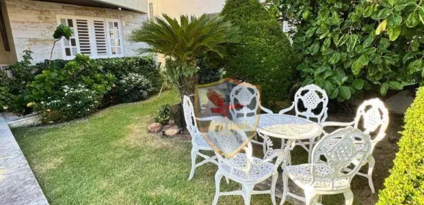 Casa de Condomínio com 3 Quartos para alugar, 330m² no Ponta Negra, Natal