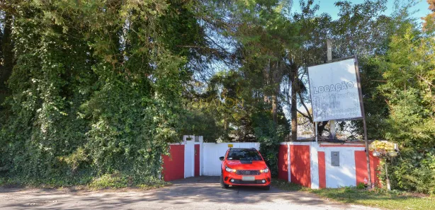 Fazenda / Sítio / Chácara com 3 Quartos à venda, 260m² no Jardim Karla, Pinhais