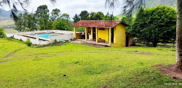 Fazenda / Sítio / Chácara com 3 Quartos à venda, 363000m² no , Rio Bonito
