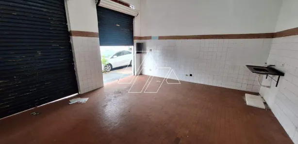 Loja / Salão / Ponto Comercial para alugar, 30m² no Palmital, Marília