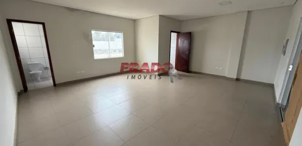 Conjunto Comercial / Sala para alugar, 43m² no Conjunto Habitacional Inocente Vila Nova Júnior, Maringá