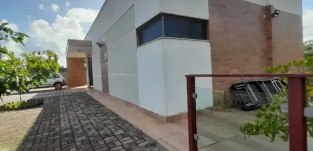 Fazenda / Sítio / Chácara com 2 Quartos à venda, 3000m² no Barra do Jacuípe, Camaçari
