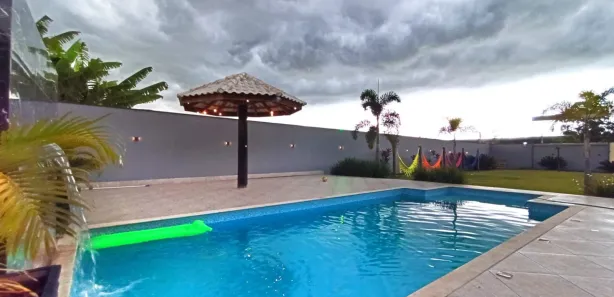 Fazenda / Sítio / Chácara com 5 Quartos para venda ou aluguel, 1300m² no Buru, Salto
