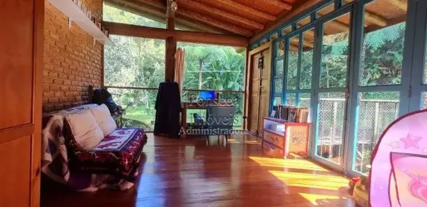 Casa com 2 Quartos à venda, 900m² no Independência, Petrópolis