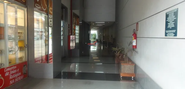 Loja / Salão / Ponto Comercial para alugar, 50m² no Centro, Viçosa