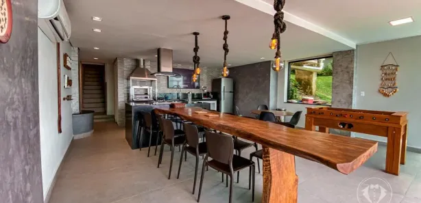 Apartamento com 5 Quartos para alugar, 300m² no Mangaratiba, Mangaratiba