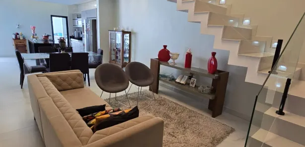 Casa de Condomínio com 4 Quartos à venda, 200m² no Jatobá, Petrolina