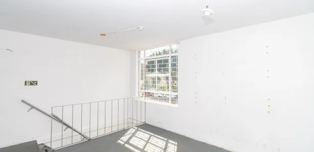 Loja / Salão / Ponto Comercial para alugar, 60m² no Alto da Rua XV, Curitiba