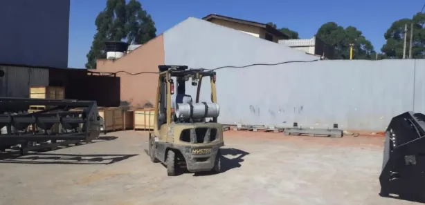 Galpão / Depósito / Armazém para alugar, 570m² no Iguaçu, Fazenda Rio Grande
