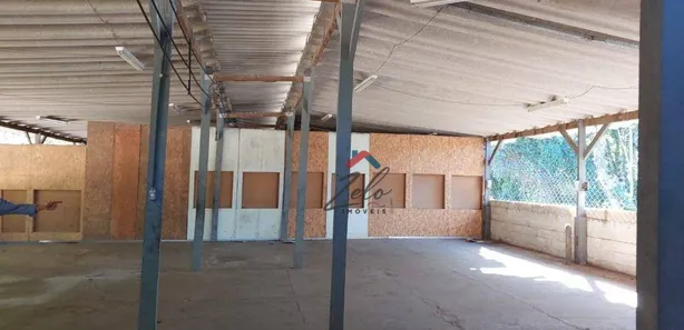 Galpão / Depósito / Armazém para alugar, 250m² no Soares, Jarinu