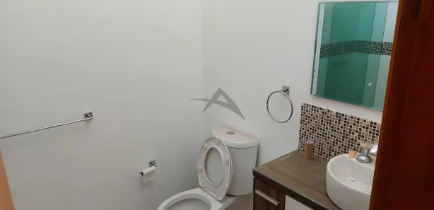 Sobrado com 3 Quartos à venda, 180m² no Centro, Embu das Artes