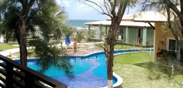 Casa de Condomínio com 3 Quartos para alugar, 85m² no Arembepe (Abrantes), Camaçari