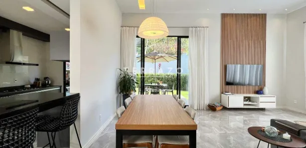 Casa de Condomínio com 3 Quartos para alugar, 190m² no Albuquerque, Teresópolis