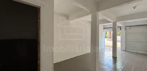 Loja / Salão / Ponto Comercial para alugar, 25m² no Chácara Braz Miraglia, Jaú