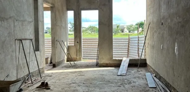Casa de Condomínio com 4 Quartos à venda, 380m² no Zona Rural, Hidrolândia
