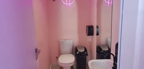 Loja / Salão / Ponto Comercial à venda, 120m² no Carvoeira, Florianópolis