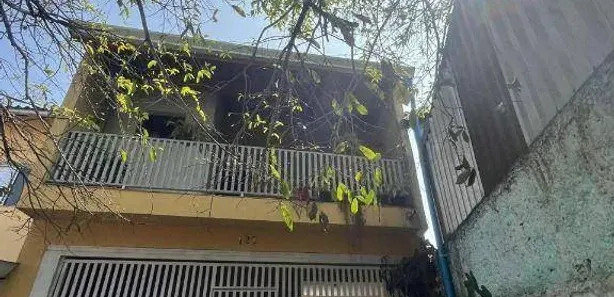 Sobrado com 4 Quartos à venda, 196m² no Piraporinha, Diadema