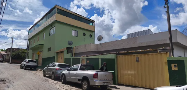 Casa com 3 Quartos à venda, 120m² no , Caeté