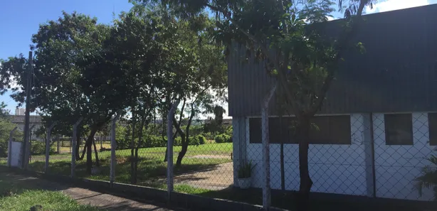 Galpão / Depósito / Armazém para alugar, 1827m² no CEAT, São Carlos