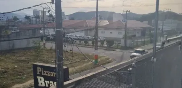 Conjunto Comercial / Sala para alugar, 50m² no Santa Regina, Camboriú