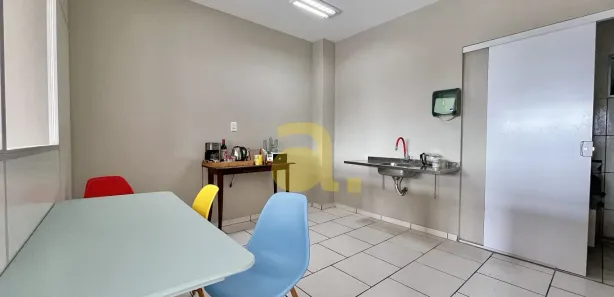 Conjunto Comercial / Sala para alugar, 300m² no Água Verde, Blumenau