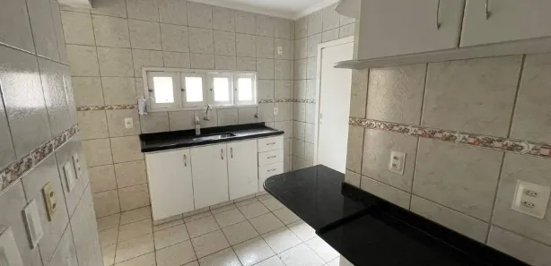 Casa com 3 Quartos para alugar, 150m² no Nova Parnamirim, Parnamirim