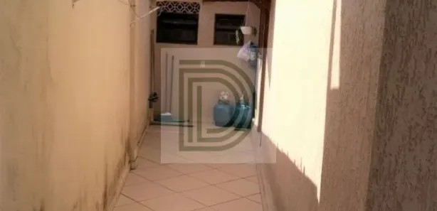 Casa com 2 Quartos à venda, 150m² no Centro, Embu das Artes