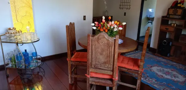 Fazenda / Sítio / Chácara com 4 Quartos à venda, 180m² no Mairinque, Mairinque