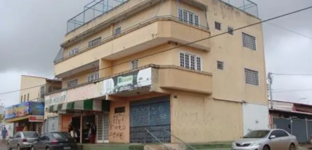 Prédio Inteiro com 4 Quartos à venda, 250m² no Ceilândia Sul, Brasília