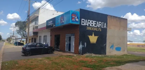 Galpão / Depósito / Armazém à venda, 100m² no Samambaia Sul, Brasília