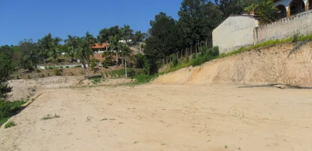 Terreno / Lote / Condomínio à venda, 2700m² no , Mairinque