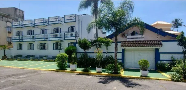 Hotel / Motel / Pousada com 39 Quartos à venda, 1600m² no Enseada, Guarujá