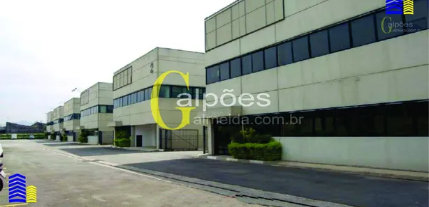 Galpão / Depósito / Armazém para alugar, 750m² no Quitaúna, Osasco