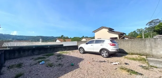 Casa com 2 Quartos para venda ou aluguel, 50m² no Vila Visconde, Criciúma