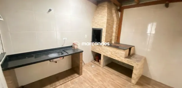 Casa de Condomínio com 3 Quartos para alugar, 70m² no Gralha Azul, Fazenda Rio Grande