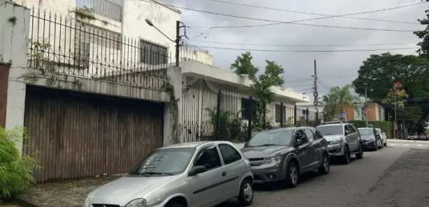 Terreno / Lote / Condomínio para venda ou aluguel, 600m² no Indianópolis, São Paulo