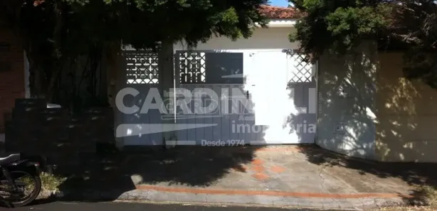 Casa com 2 Quartos à venda, 61m² no Centro, São Carlos