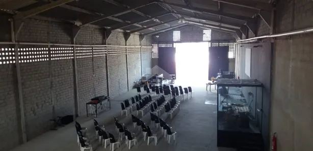Galpão / Depósito / Armazém com 1 Quarto à venda, 600m² no Rosa Elze, São Cristóvão