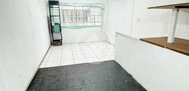 Loja / Salão / Ponto Comercial à venda, 43m² no Várzea, Teresópolis